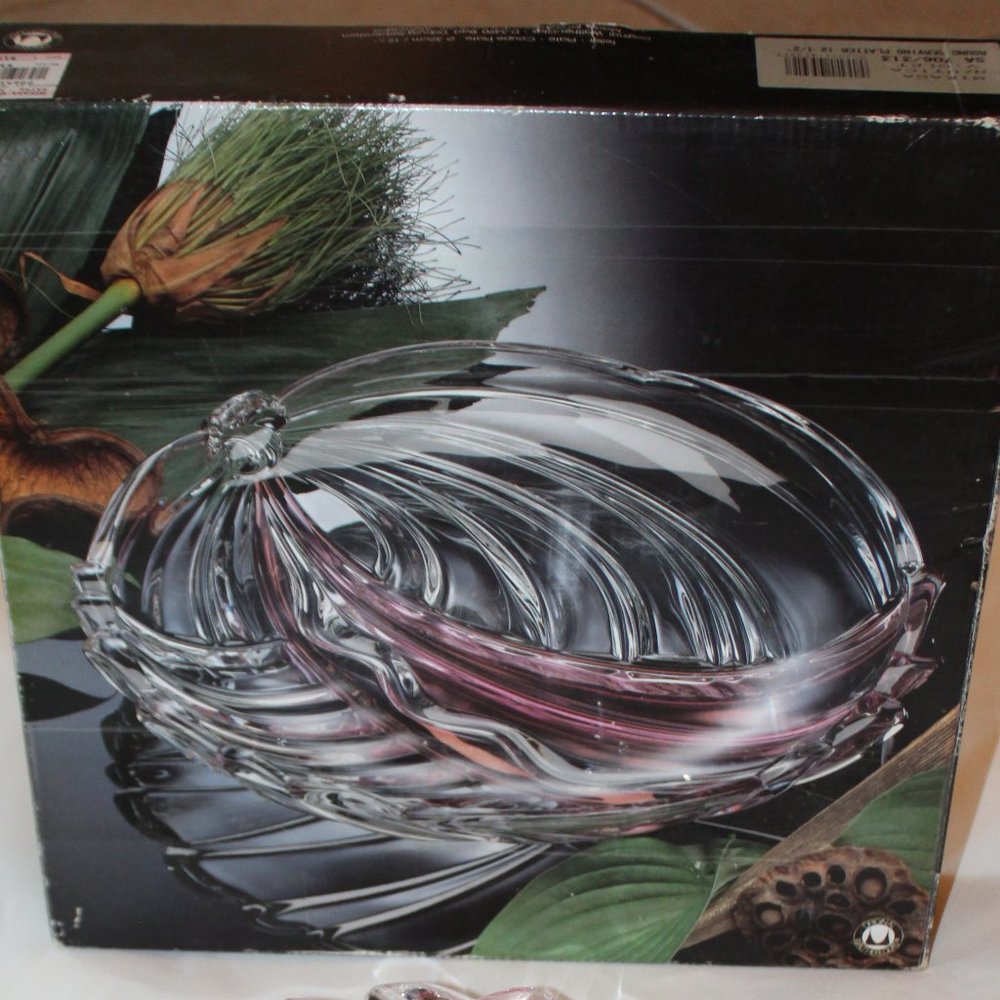 **LAST CHANCE** Vintage Mikasa Glass Platter-NEW - Picture 2 of 4